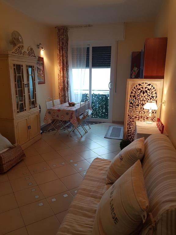 La Casa Di Pepe Apartment Пиетра Лигуре Екстериор снимка