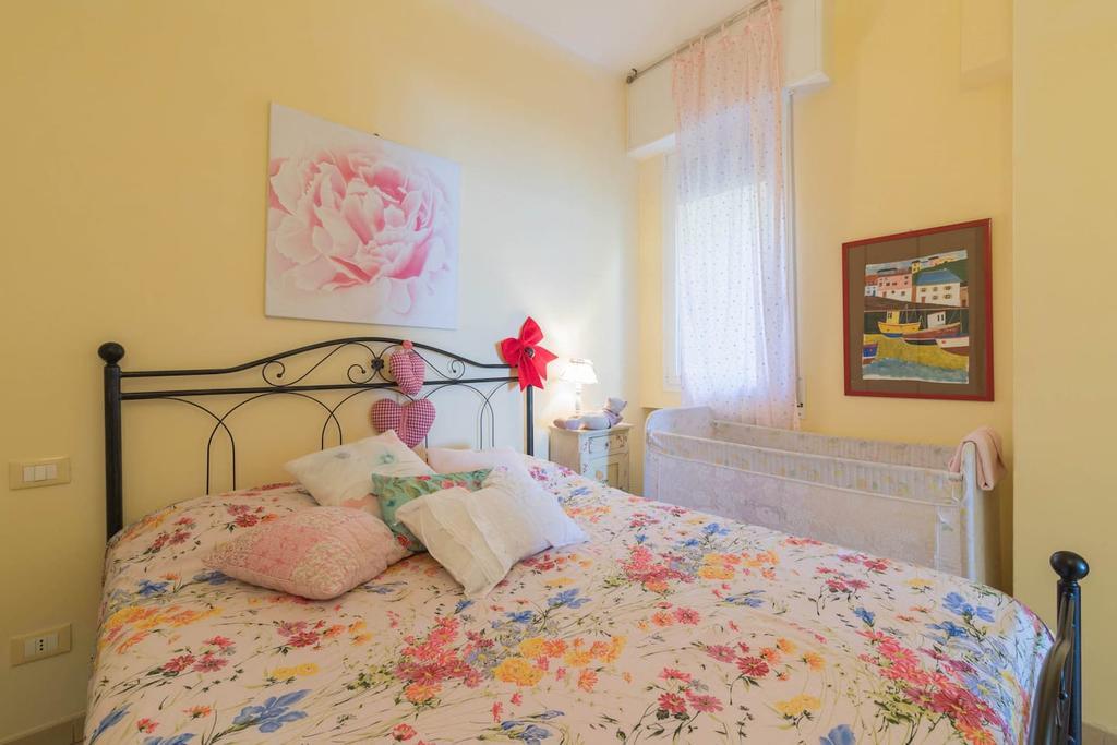 La Casa Di Pepe Apartment Пиетра Лигуре Екстериор снимка